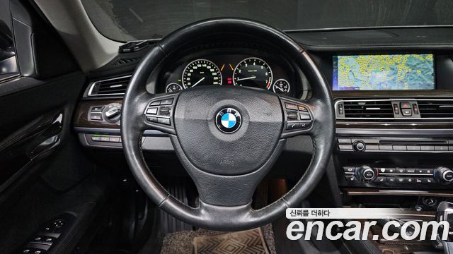 BMW 7 Series (F01) 740Li 2012 — фото 14