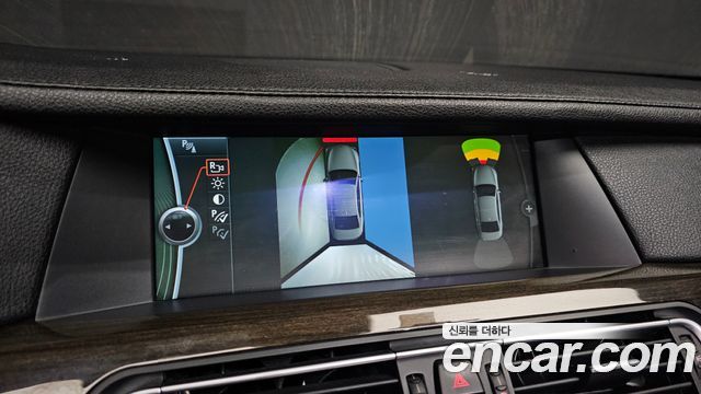 BMW 7 Series (F01) 740Li 2012 — фото 16