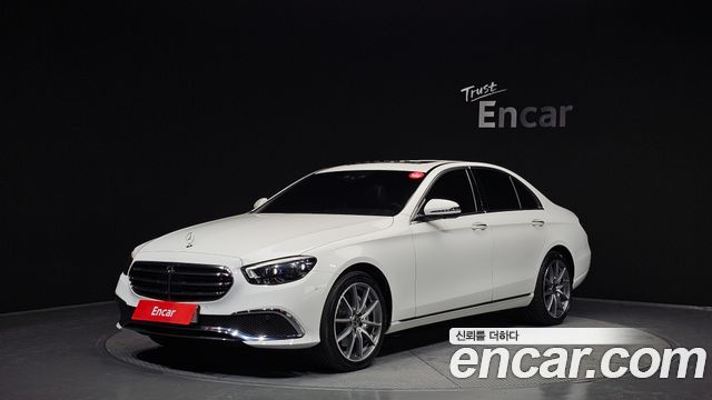 Mercedes-Benz E-Class (W213) E300e 4MATIC Exclusive
