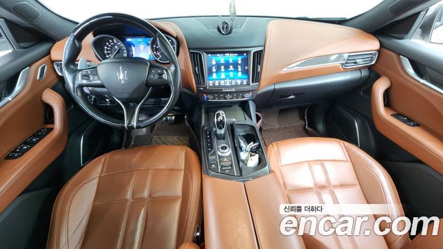 Maserati Levante 3.0 AWD GranSport 2018 — фото 7