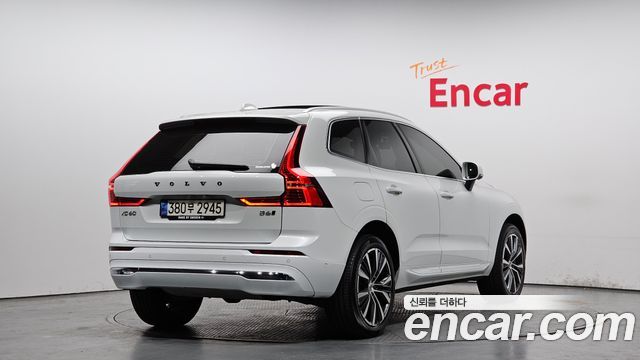 Volvo XC60 (II) B6 Inscirtion 2022 — фото 2