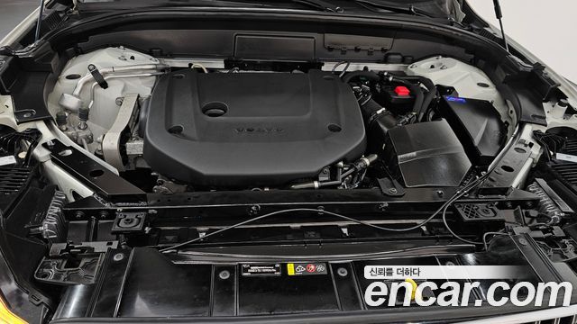 Volvo XC60 (II) B6 Inscirtion 2022 — фото 6