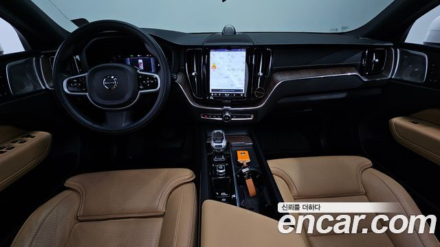 Volvo XC60 (II) B6 Inscirtion 2022 — фото 7