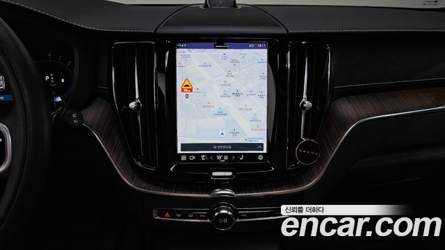 Volvo XC60 (II) B6 Inscirtion 2022 — фото 14