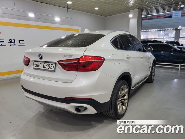 BMW X6 (F16) xDrive 30d 2017 — фото 4