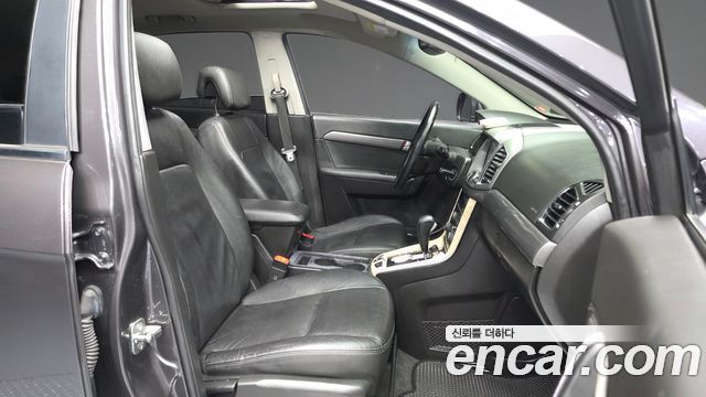 Chevrolet Captiva 2WD LT 2012 — фото 11
