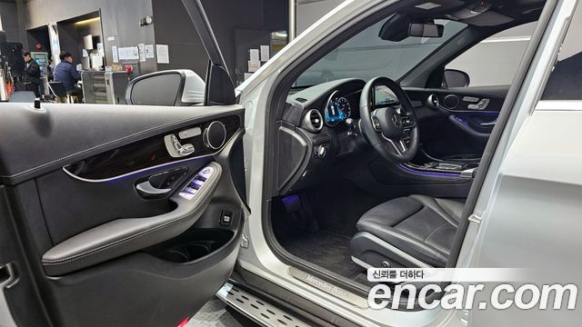 Mercedes-Benz GLC-Class (X253) GLC300 4MATIC 2020 — фото 11