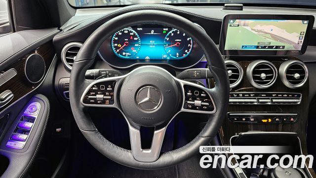 Mercedes-Benz GLC-Class (X253) GLC300 4MATIC 2020 — фото 13