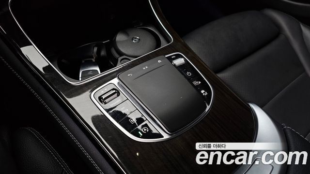 Mercedes-Benz GLC-Class (X253) GLC300 4MATIC 2020 — фото 16