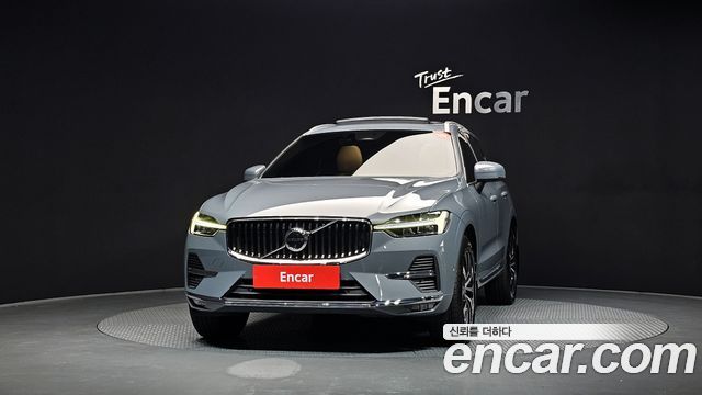 Volvo XC60 (II) B5 Ultimate Bright 2023 — фото 3