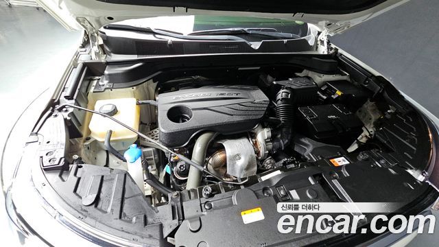 KG Mobility (SsangYong) Beautiful Korando Gasoline 1.5 2WD C5 2023 — фото 6