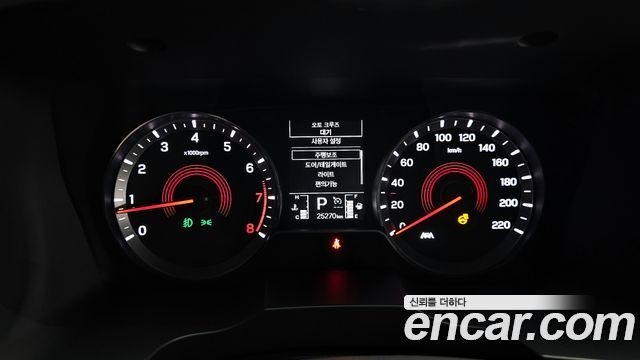 KG Mobility (SsangYong) Beautiful Korando Gasoline 1.5 2WD C5 2023 — фото 8