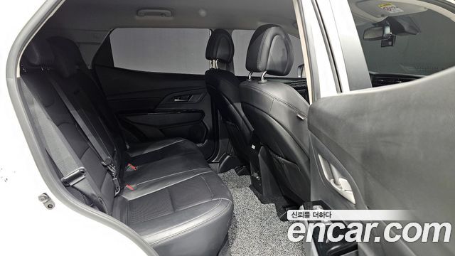 KG Mobility (SsangYong) Beautiful Korando Gasoline 1.5 2WD C5 2023 — фото 15