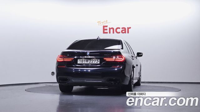 BMW 7 Series (G11) 740d xDrive M Sport 2017 — фото 4