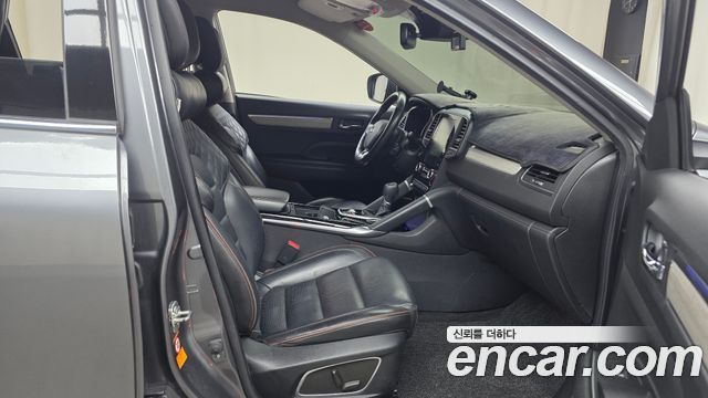 Renault Korea QM6 2.0 LPe Premiere 2WD 2021 — фото 11