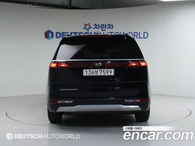 Kia Carnival (IV) Diesel 9-Seater Prestige 2021 — фото 5