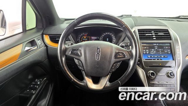 Lincoln MKC 2.0 AWD 2015 — фото 13