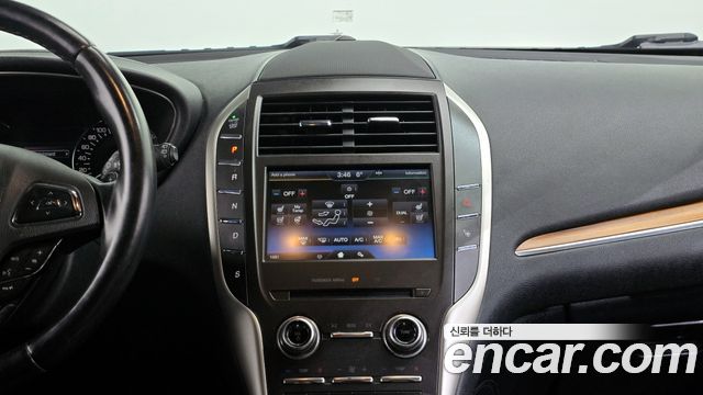 Lincoln MKC 2.0 AWD 2015 — фото 14