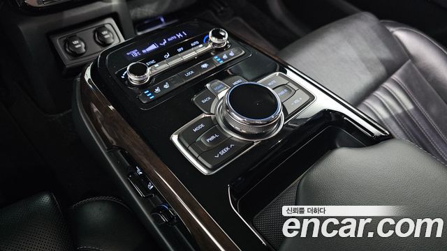 Genesis EQ900 3.8 GDI Luxury 2018 — фото 17