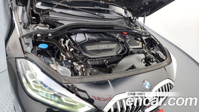 BMW 1 Series (F40) 120i M Sports 2022 — фото 6