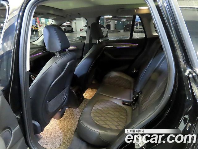 BMW X1 (F48) xDrive 18d xLine 2021 — фото 7