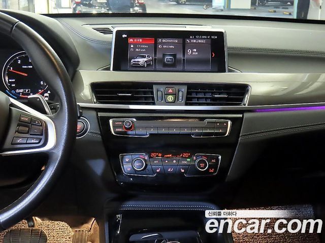 BMW X1 (F48) xDrive 18d xLine 2021 — фото 15