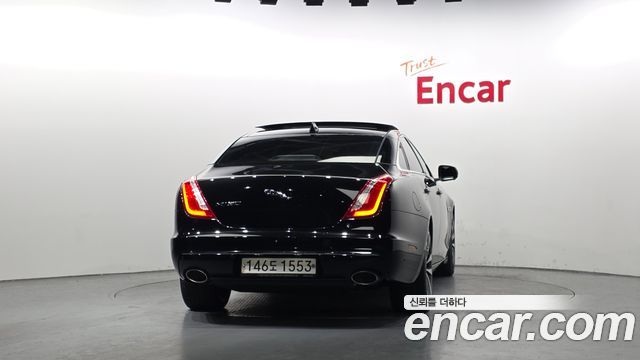 Jaguar XJ 3.0D XJ50 LWB X351 2019 — фото 4
