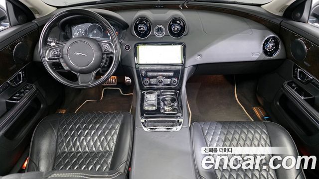 Jaguar XJ 3.0D XJ50 LWB X351 2019 — фото 7