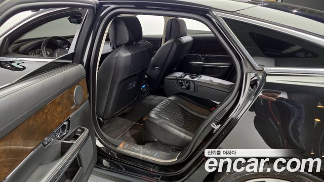 Jaguar XJ 3.0D XJ50 LWB X351 2019 — фото 11