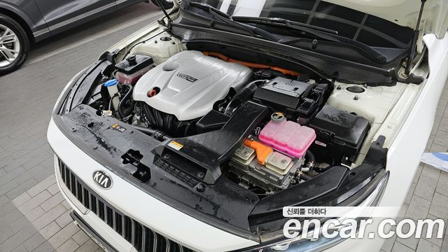 Kia K7 Premier Hybrid Prestige 2021 — фото 6