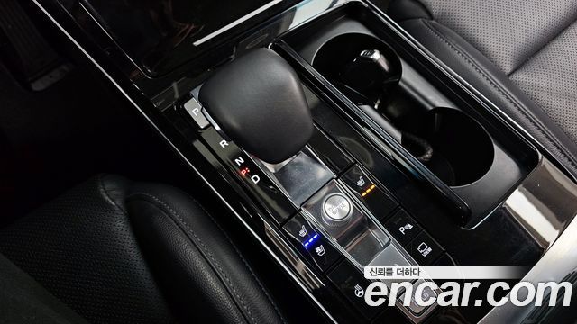 Kia K7 Premier Hybrid Prestige 2021 — фото 9