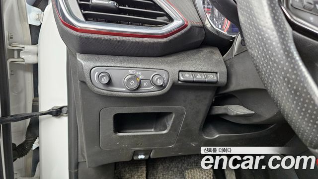 Chevrolet Trailblazer 1.3 Turbo 4WD RS 2021 — фото 16