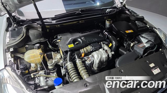 Peugeot 508 1.6 e-HDi Active First Generation 2014 — фото 6