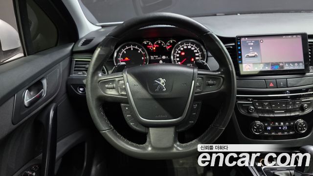 Peugeot 508 1.6 e-HDi Active First Generation 2014 — фото 17