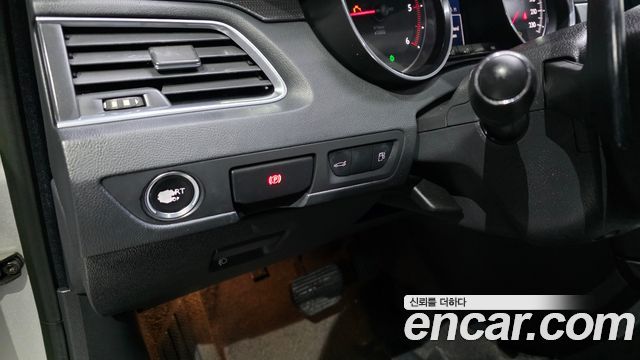 Peugeot 508 1.6 e-HDi Active First Generation 2014 — фото 19