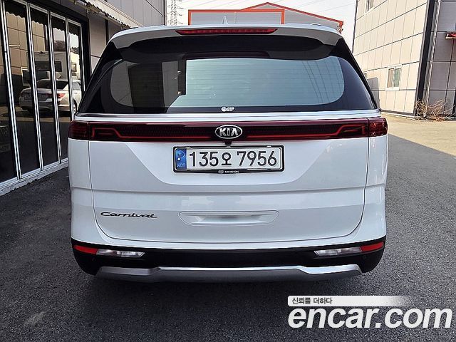 Kia Carnival (IV) Diesel 9-Seater Signature 2021 — фото 4