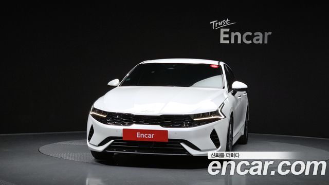 Kia K5 Hybrid (III) Signature 2023 — фото 3