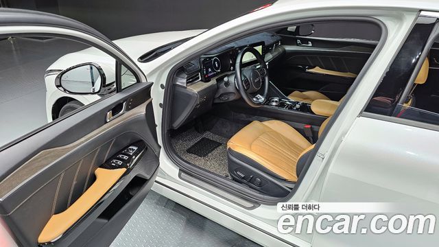 Kia K5 Hybrid (III) Signature 2023 — фото 11