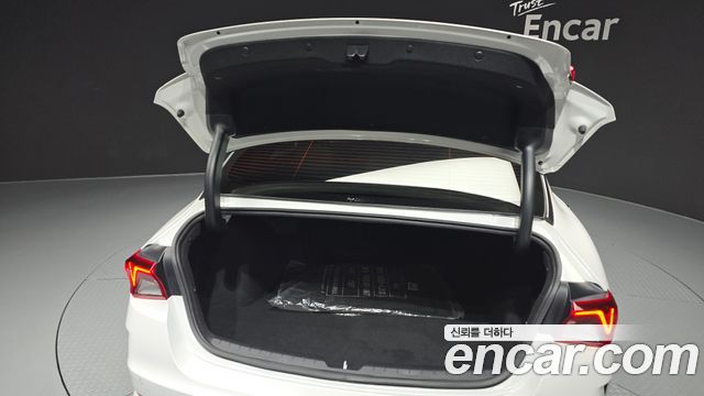 Kia K5 Hybrid (III) Signature 2023 — фото 20