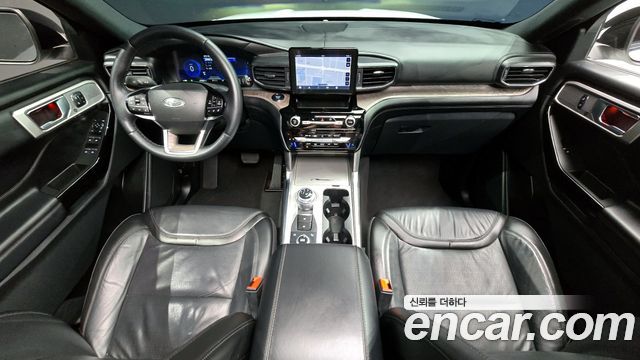 Ford Explorer (VI) 3.0 Platinum 4WD 2023 — фото 7
