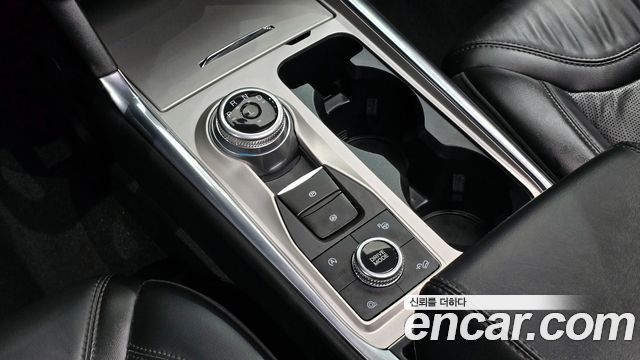 Ford Explorer (VI) 3.0 Platinum 4WD 2023 — фото 9