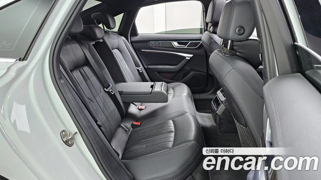 Audi A6 (C8) 45 TFSI Premium 2020 — фото 13