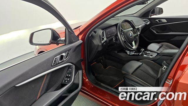 BMW 1 Series (F40) 118d Sport 2021 — фото 10
