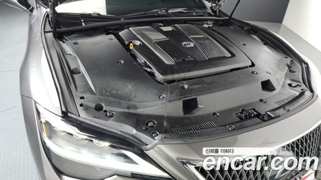 Lexus LS500 (V) 3.5 Luxury AWD 2022 — фото 6