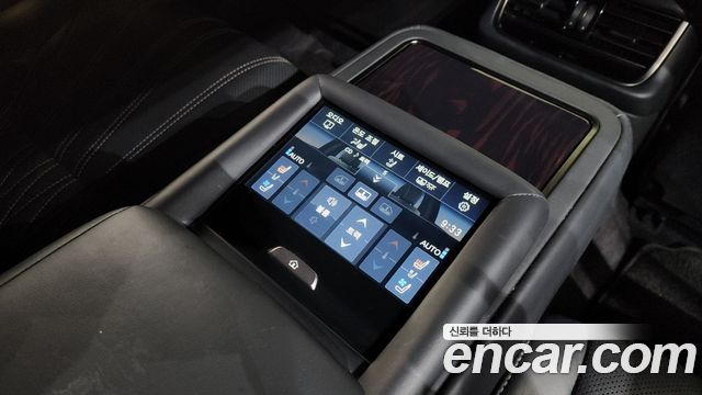 Lexus LS500 (V) 3.5 Luxury AWD 2022 — фото 19
