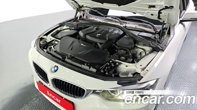 BMW 4 Series (F32) 420i Gran Coupe Special Edition 2020 — фото 6