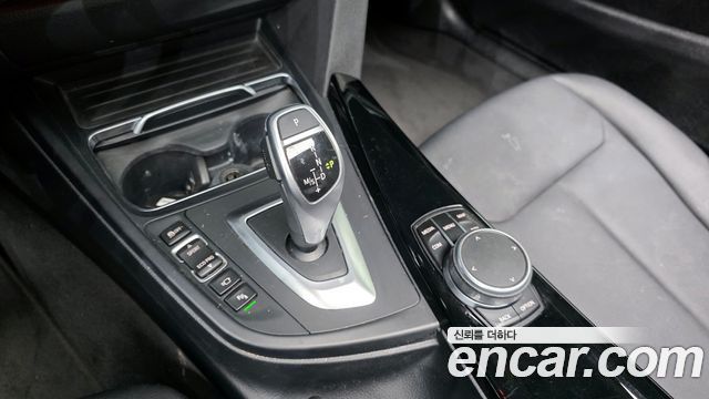 BMW 4 Series (F32) 420i Gran Coupe Special Edition 2020 — фото 9