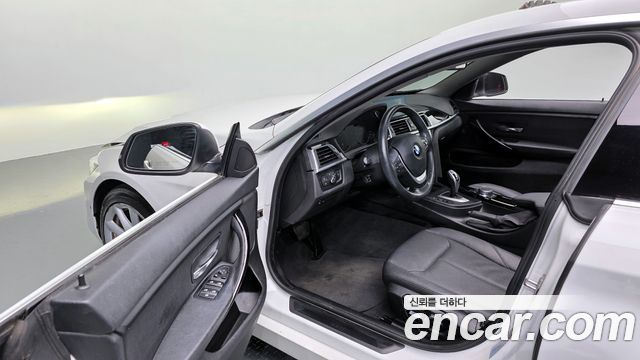 BMW 4 Series (F32) 420i Gran Coupe Special Edition 2020 — фото 11