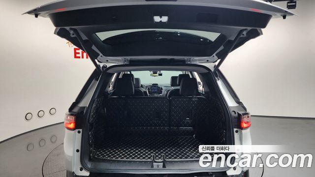 Chevrolet Traverse 3.6 AWD Redline 2020 — фото 20