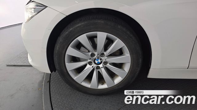 BMW 3 Series (F30) 320d 2016 — фото 5